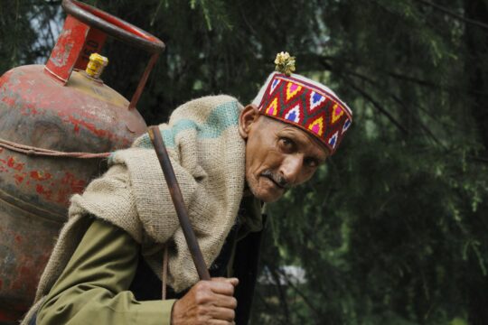 India Faces LPG Price Hike Amid Global Uncertainty