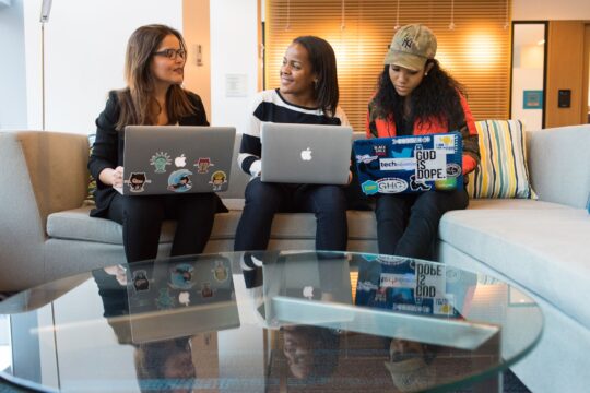Indian Startups Thrive Amidst US Visa Uncertainty
