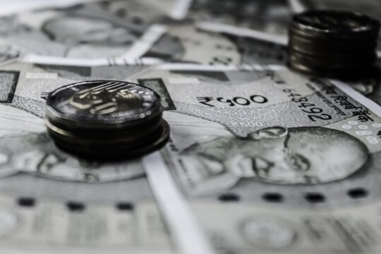 India's Fixed Deposit Conundrum: Which Bank Offers the Highest Return on Rs 5L Investment?
